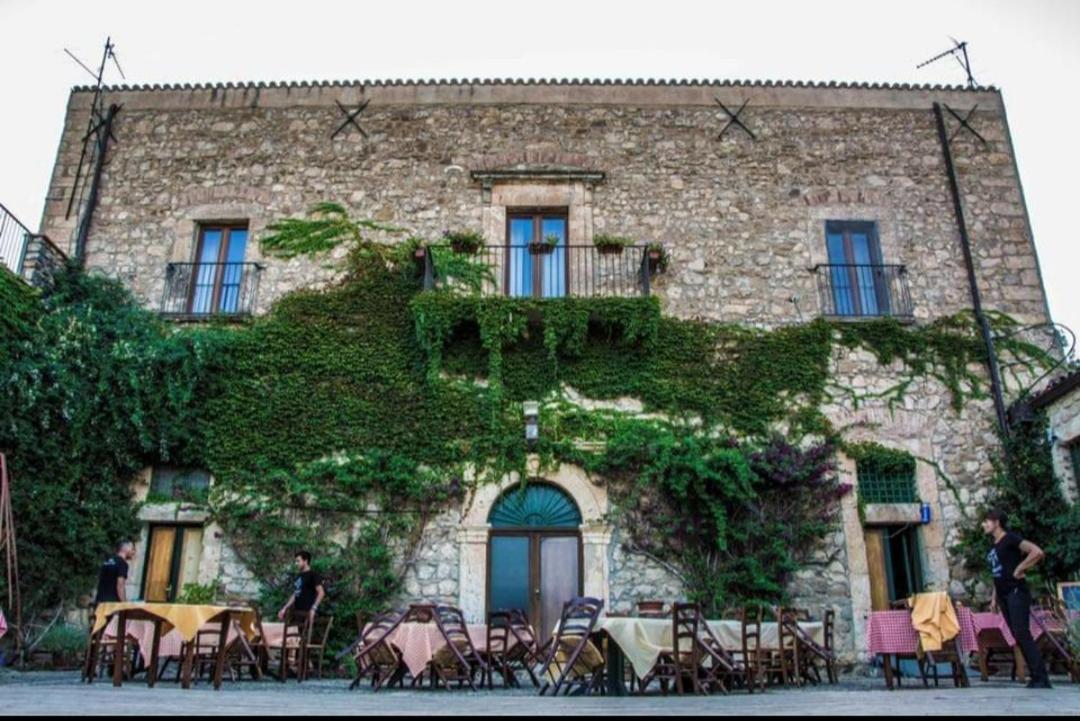 Agriturismo Feudo Tudia Landro Exterior foto